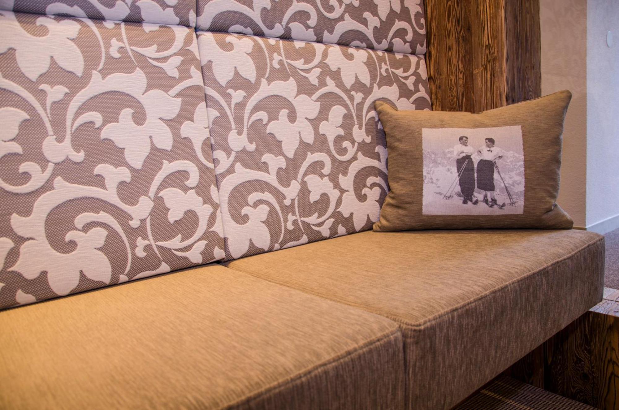 Hotel Garni Mirabell Ischgl Zewnętrze zdjęcie